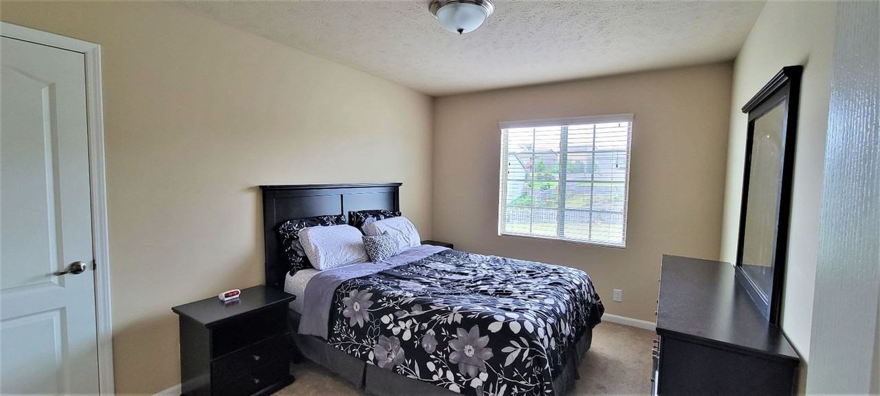 14474 Potter St - Photo 6 of 10