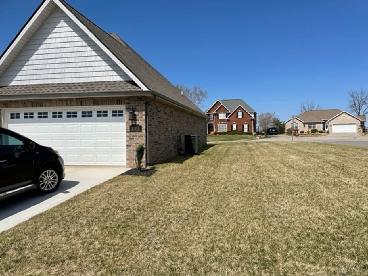 205 Sand Hills Dr - Photo 2 of 14