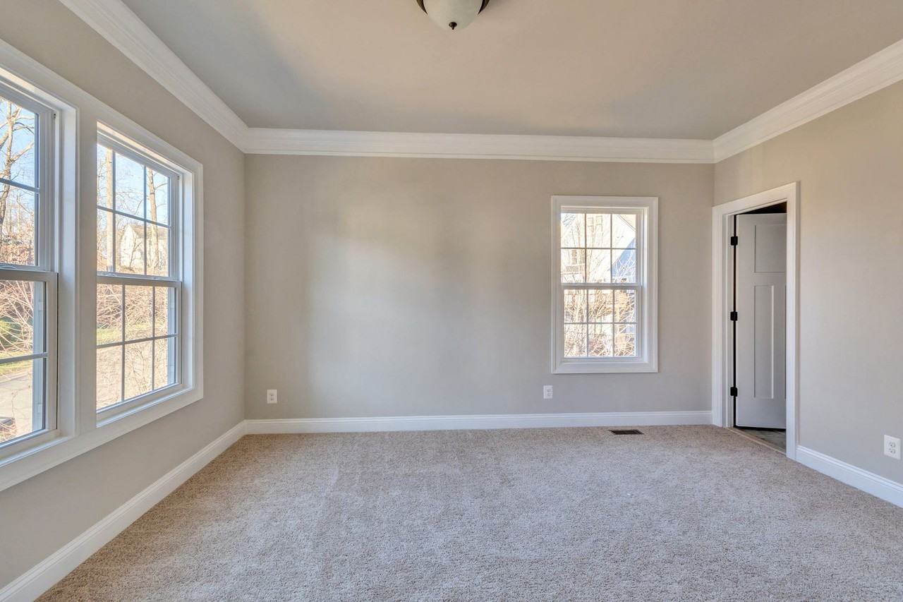 108 Morgan Ct - Photo 5 of 10