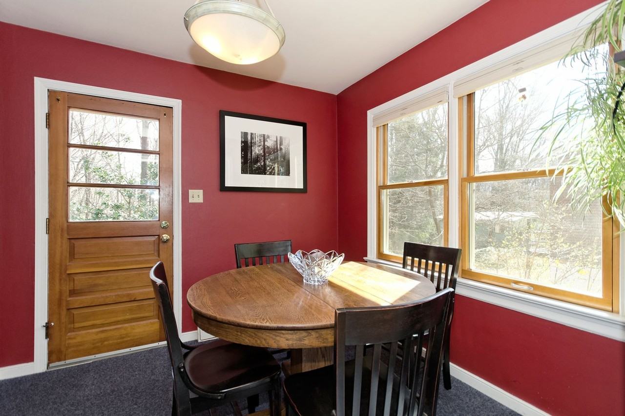 312 Monte Vista Ave - Photo 2 of 9