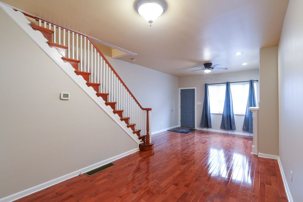 2022 S Opal St - Photo 2 of 27