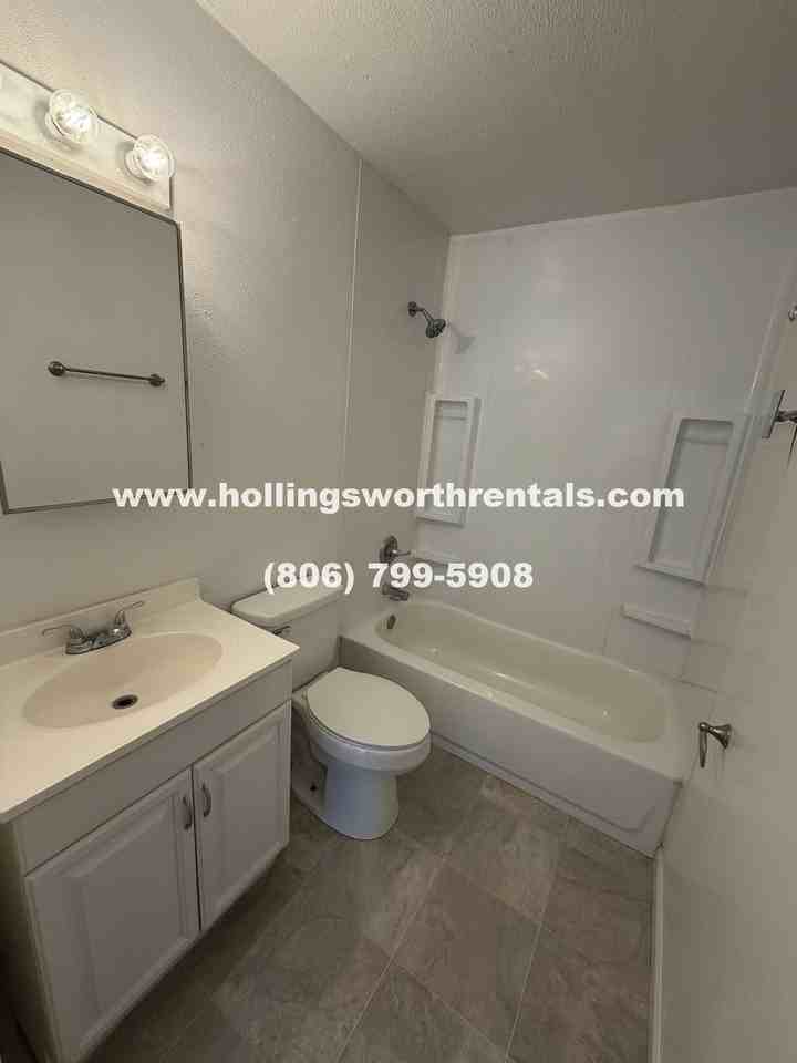 5106 35th St - Photo 7 of 9