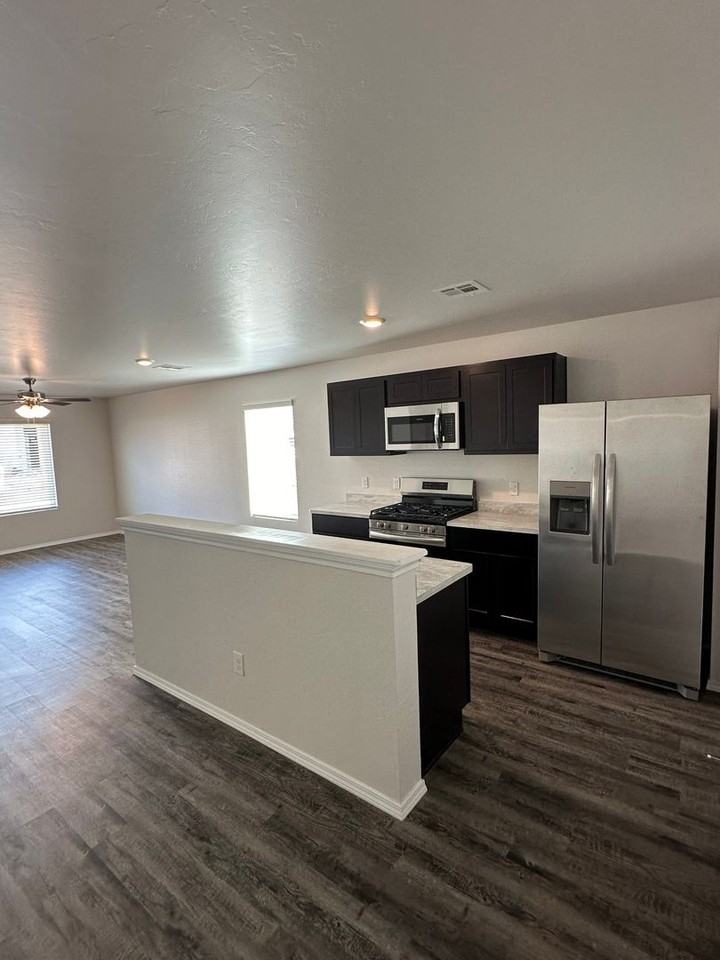 11632 Annette Dr - Photo 7 of 18