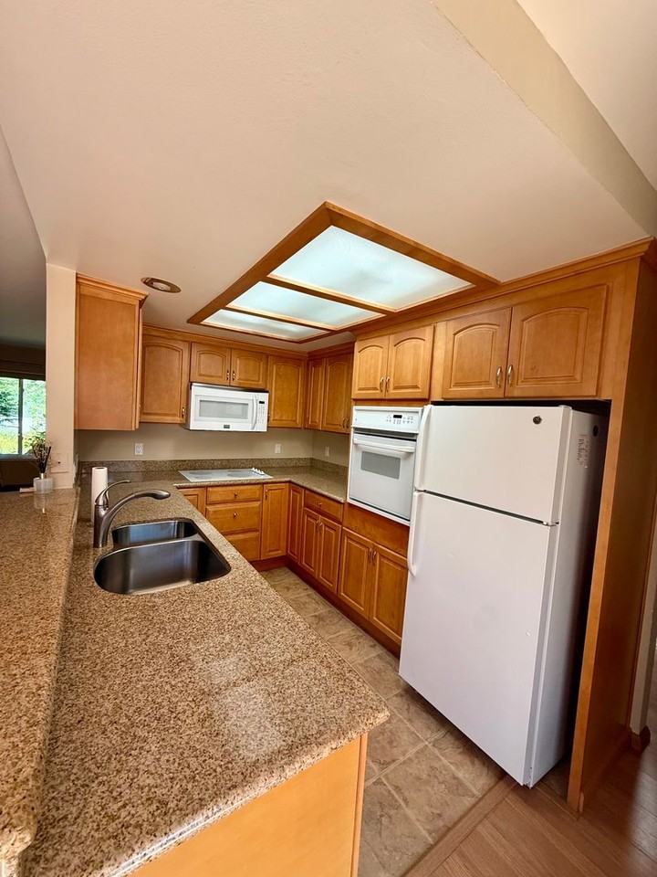 3128 Tice Creek Dr #2 - Photo 5 of 12