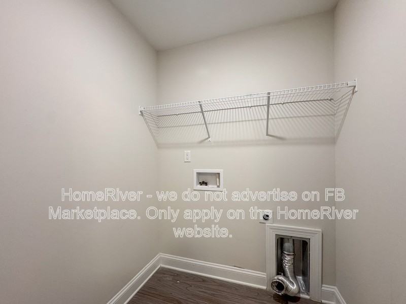 202 Beaumont Cir - Photo 7 of 23
