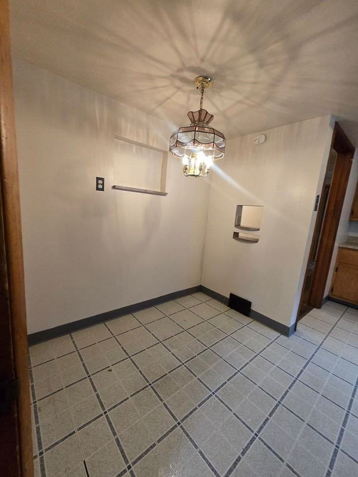 Center Ave - Photo 6 of 21