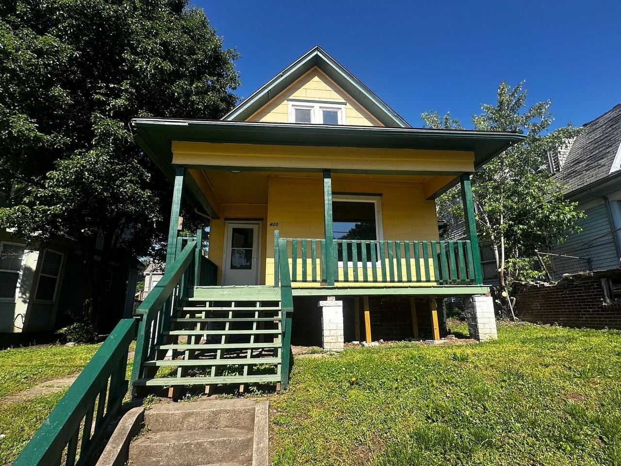 420 S 22nd St