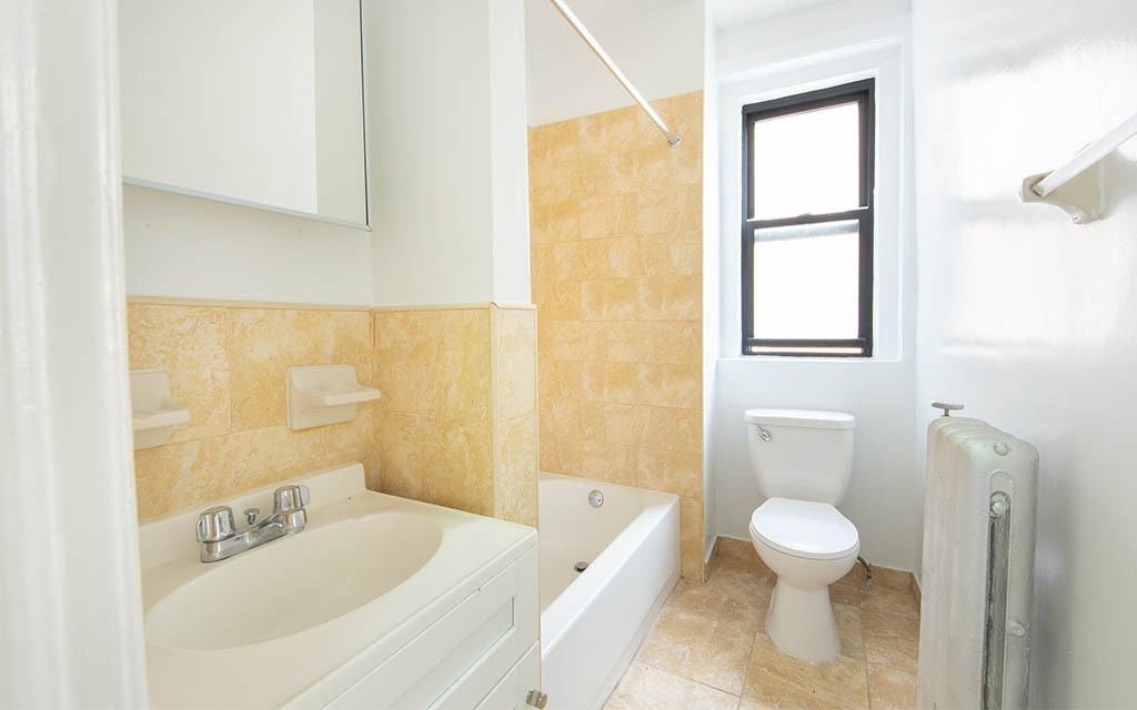 Spaxalaya 106 Harrison LLC - Photo 5 of 11