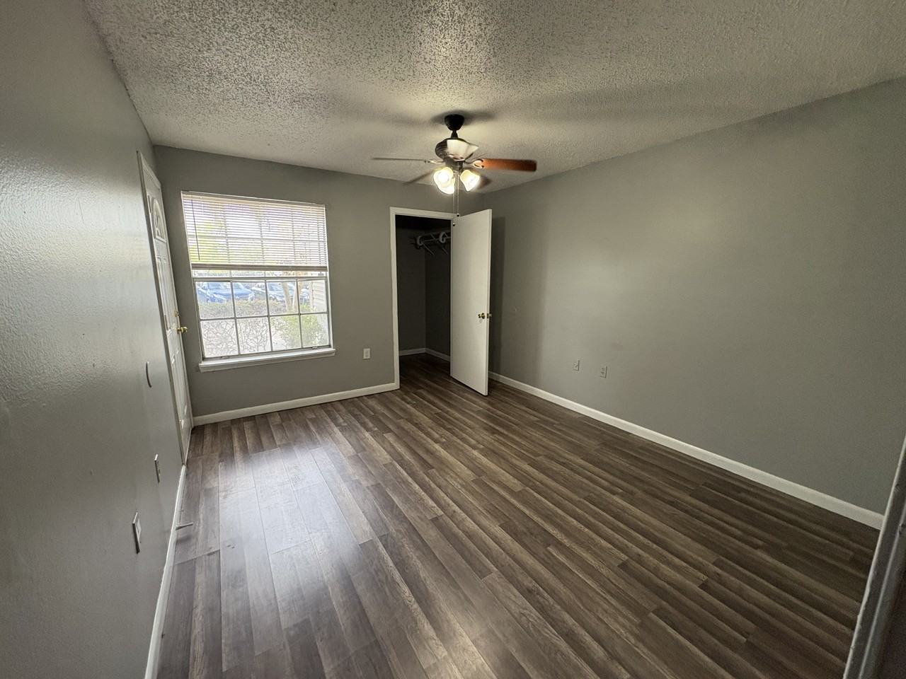1956 Lake Atriums Cir #148 - Photo 4 of 19