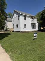 featured image of 1519 1/2 Wilson St #B