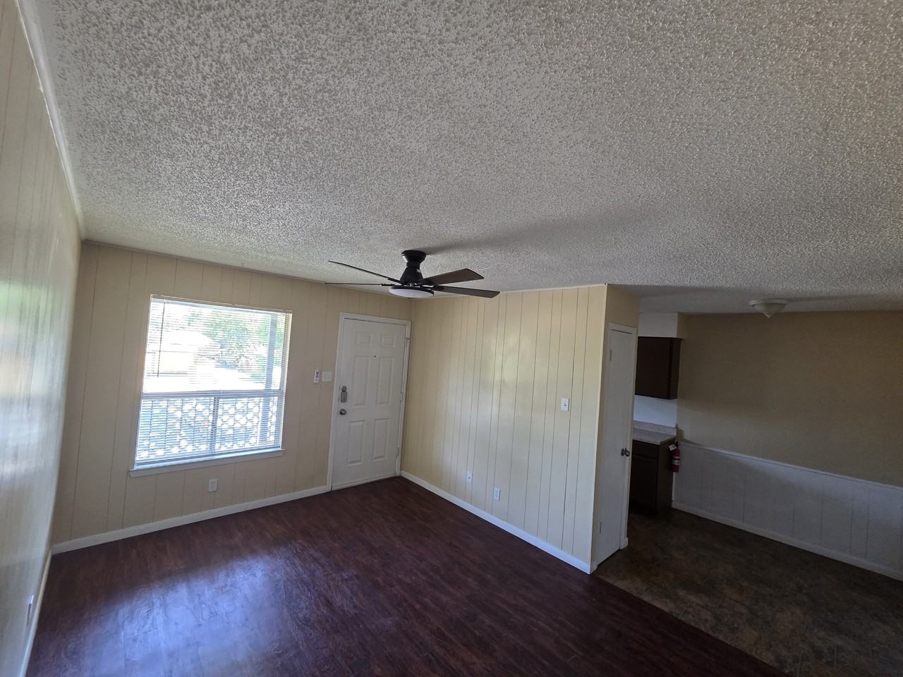 Harbour Apts** - Photo 3 of 22