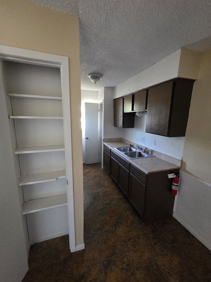 Harbour Apts** - Photo 7 of 22