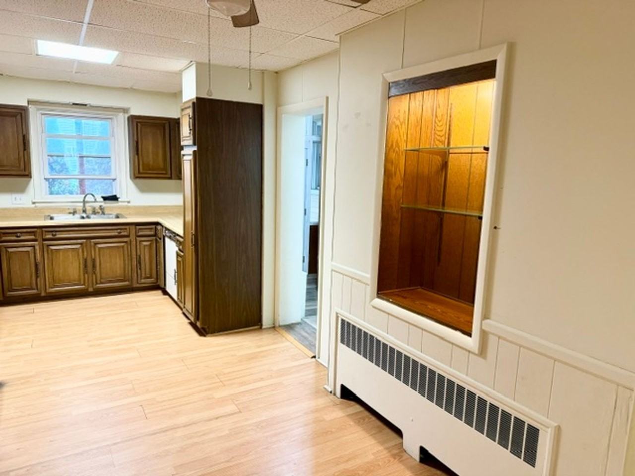 637 W Philadelphia St #1 - Photo 5 of 16