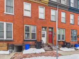featured image of 916 Green St