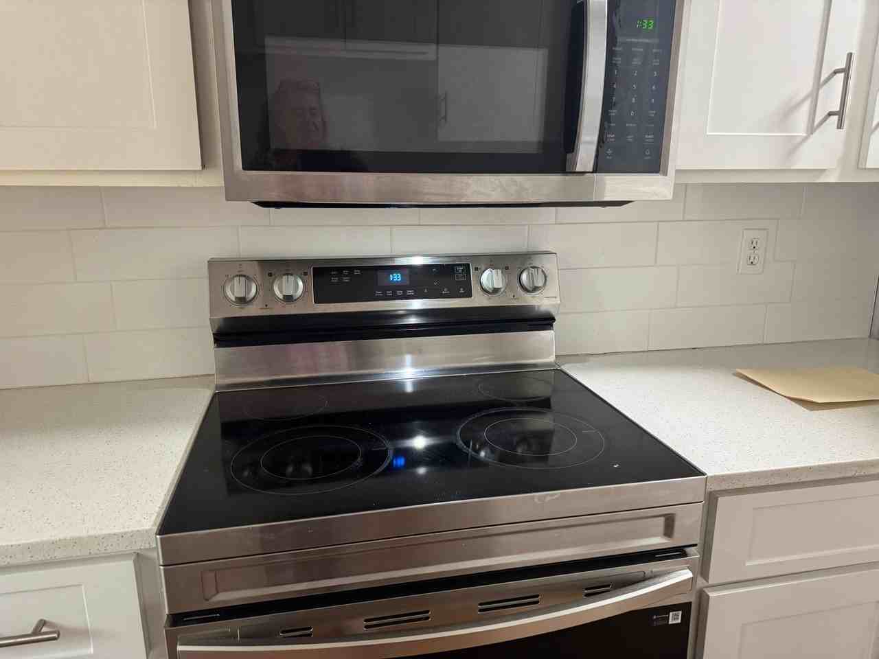 8217 N 10th St Frnt - Photo 7 of 20