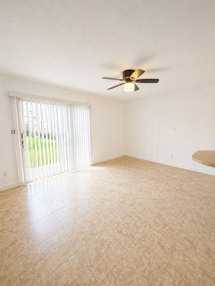 5820 N Church Ave #112 - Photo 5 of 22