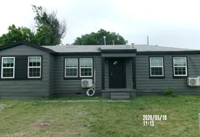 featured image of 220 Sw 24th St