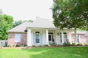 featured image of 17745 W Colony Way