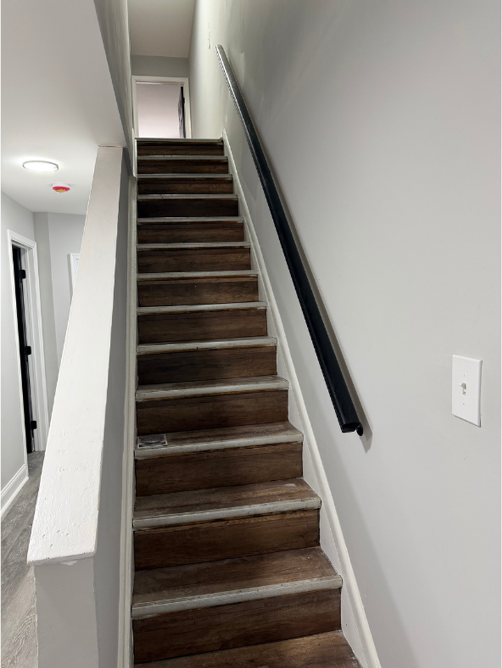 3325 East Monument Street - Photo 3 of 26