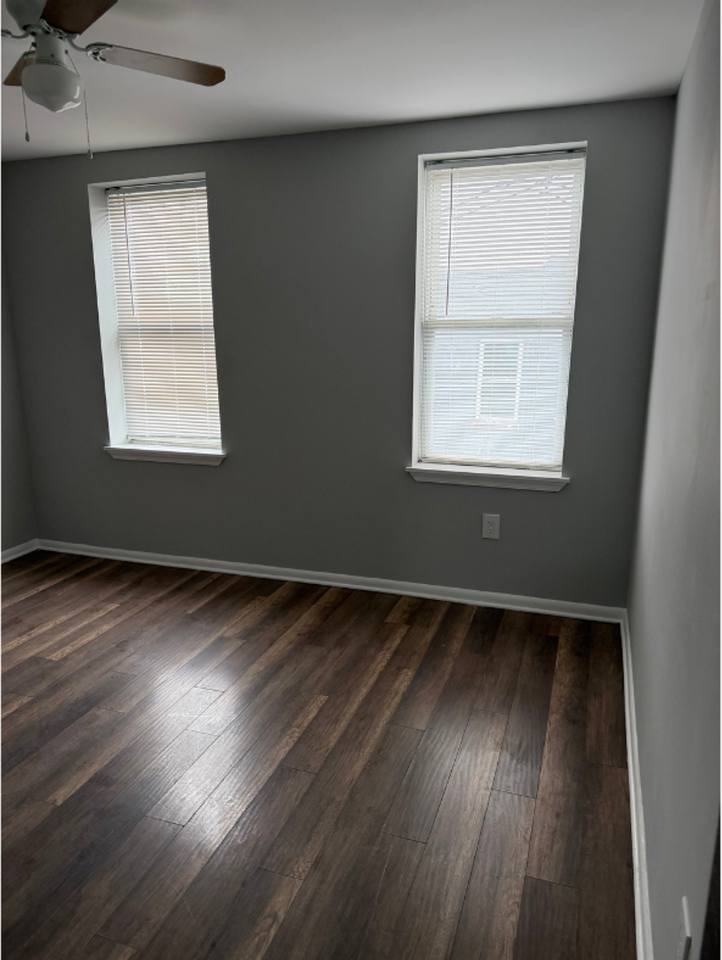 3325 East Monument Street - Photo 6 of 26