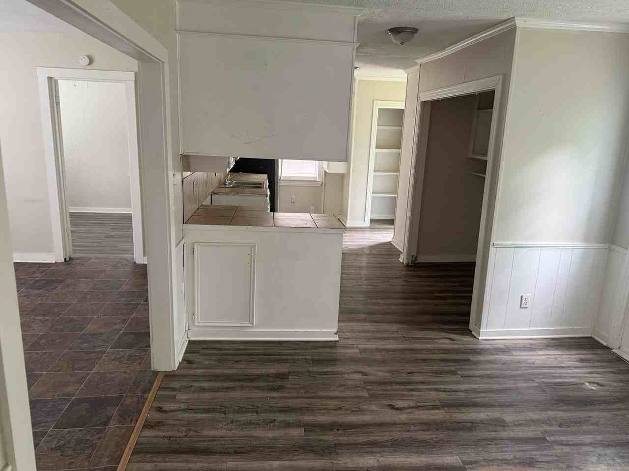 3645 Lee Dr - Photo 4 of 9
