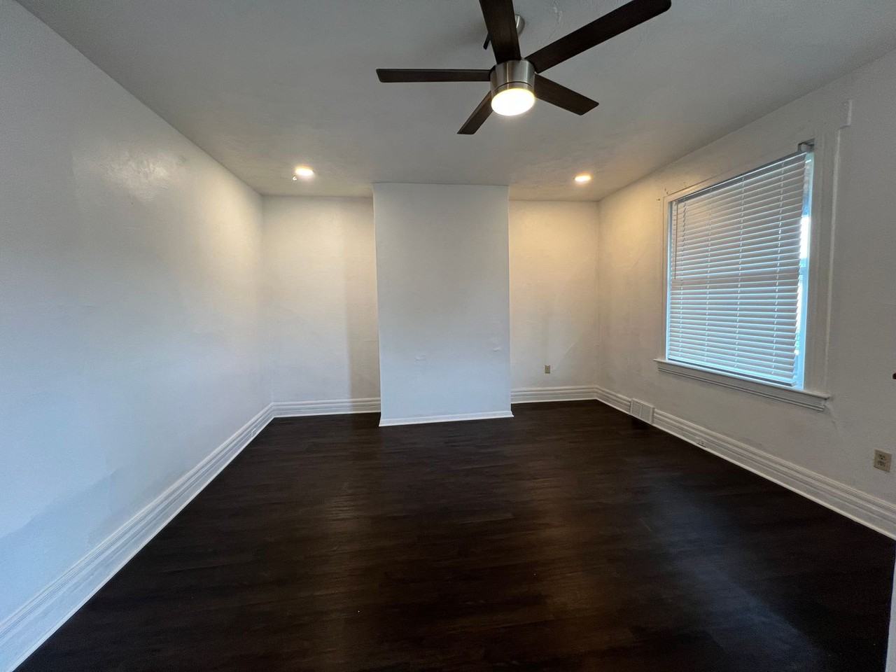 902 Gibson St - Photo 2 of 20
