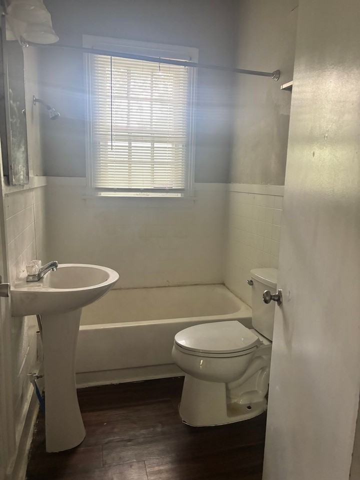 267 W Leavell Woods Dr - Photo 3 of 12