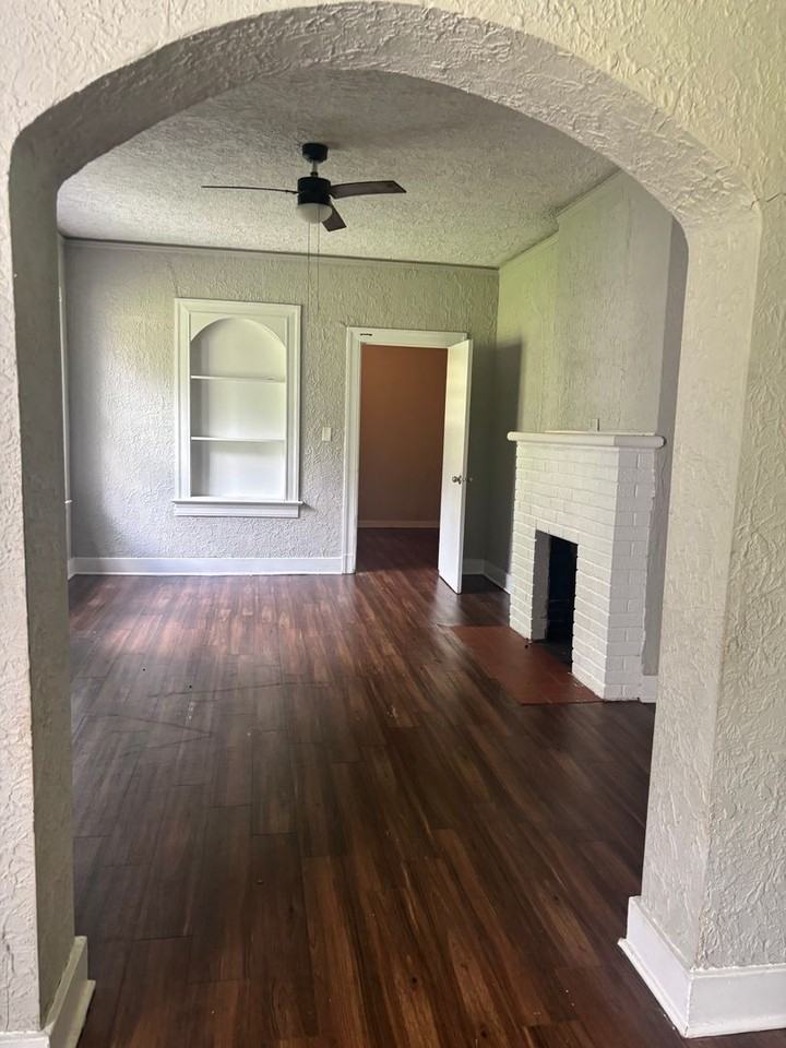 267 W Leavell Woods Dr - Photo 5 of 12