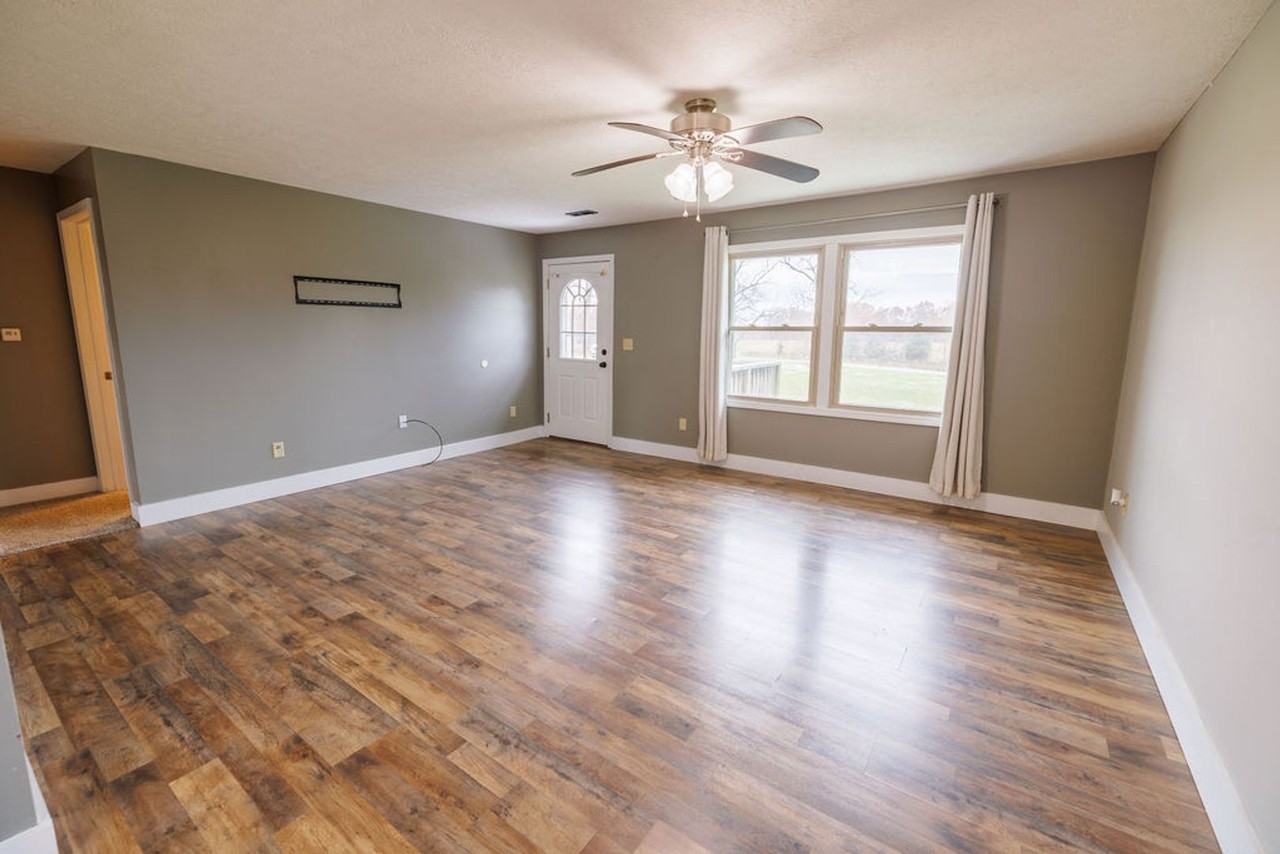 7255 S Burch Rd - Photo 6 of 8