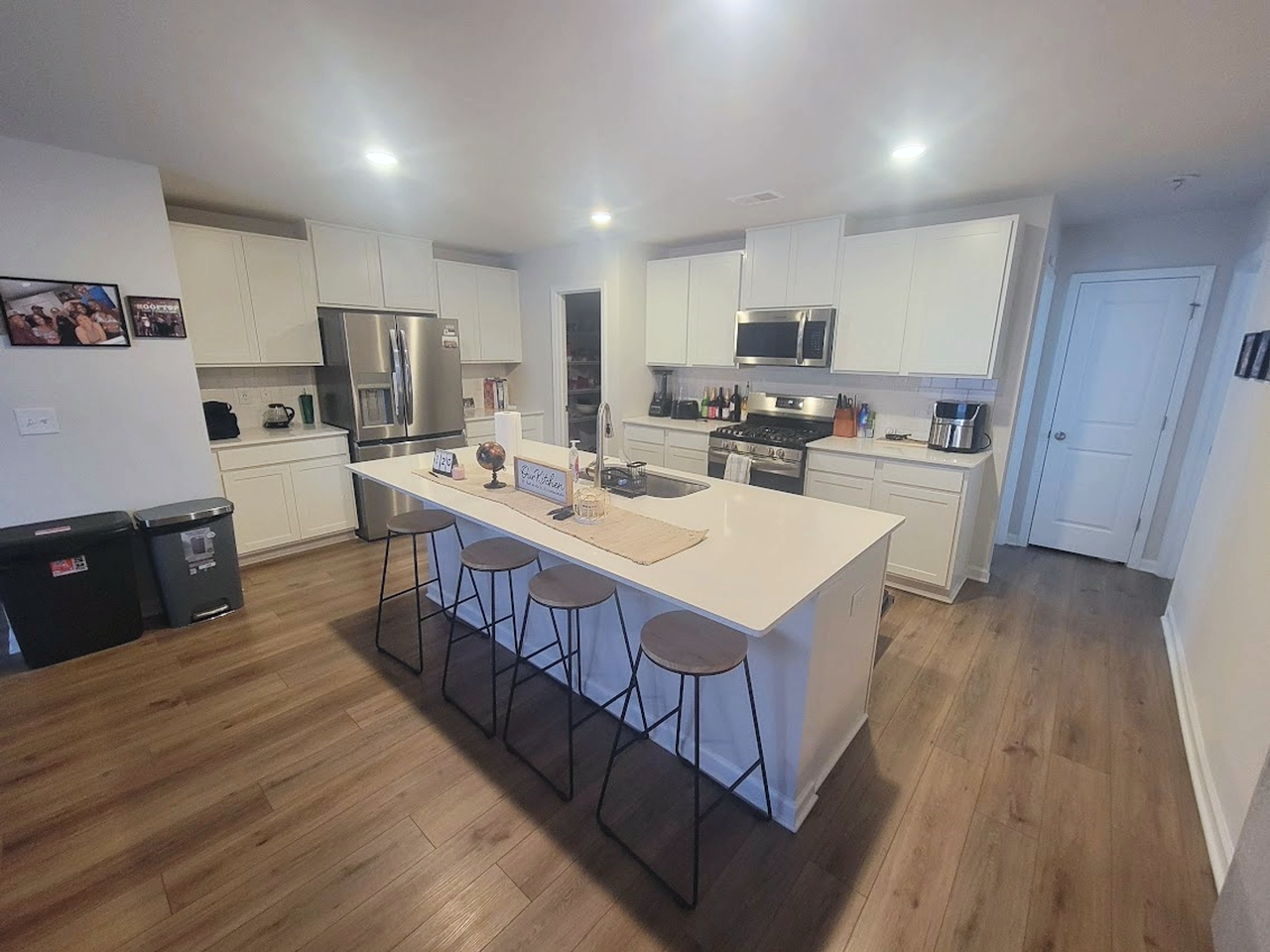 306 Burbage Ct - Photo 6 of 24