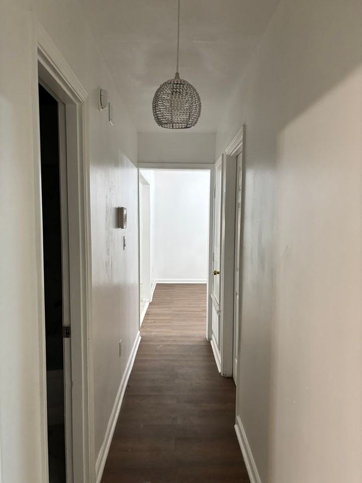 2877 Teresa Dr - Photo 3 of 10