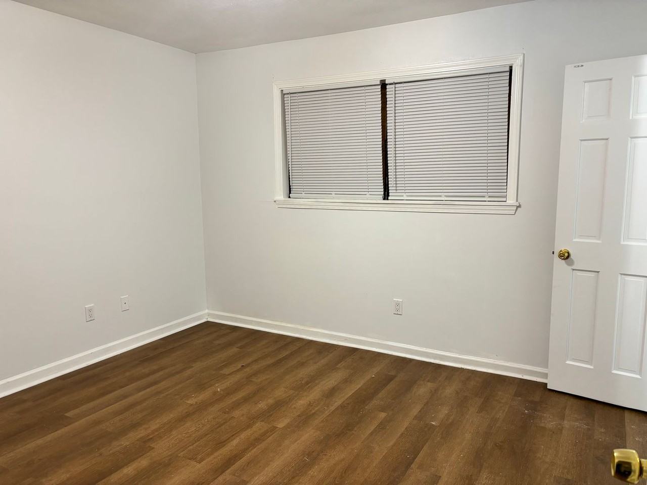 2877 Teresa Dr - Photo 5 of 10