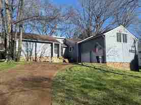 6817 River Ridge Dr - Photo 1 of 1
