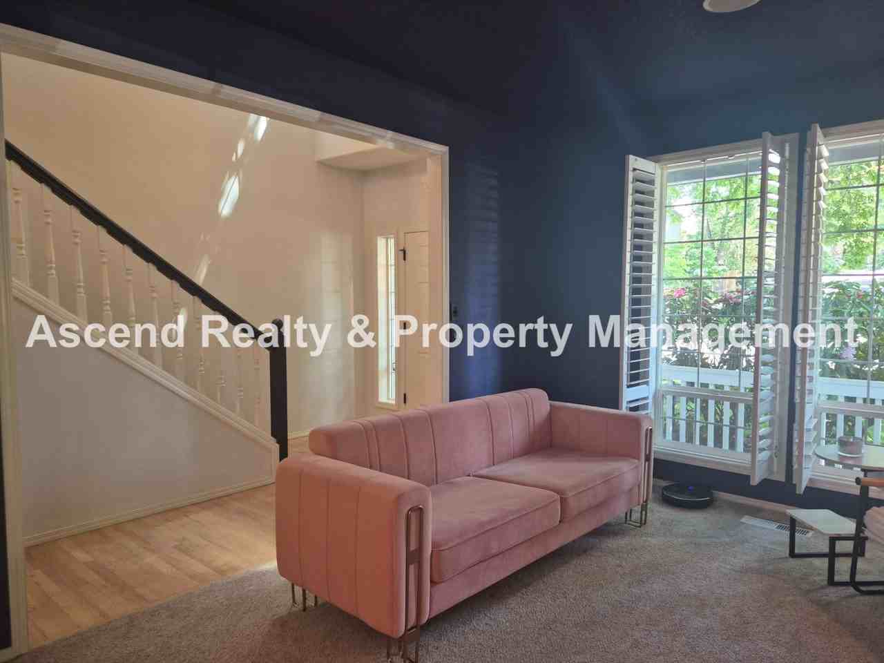 4197 Nw 126th Ave - Photo 4 of 37