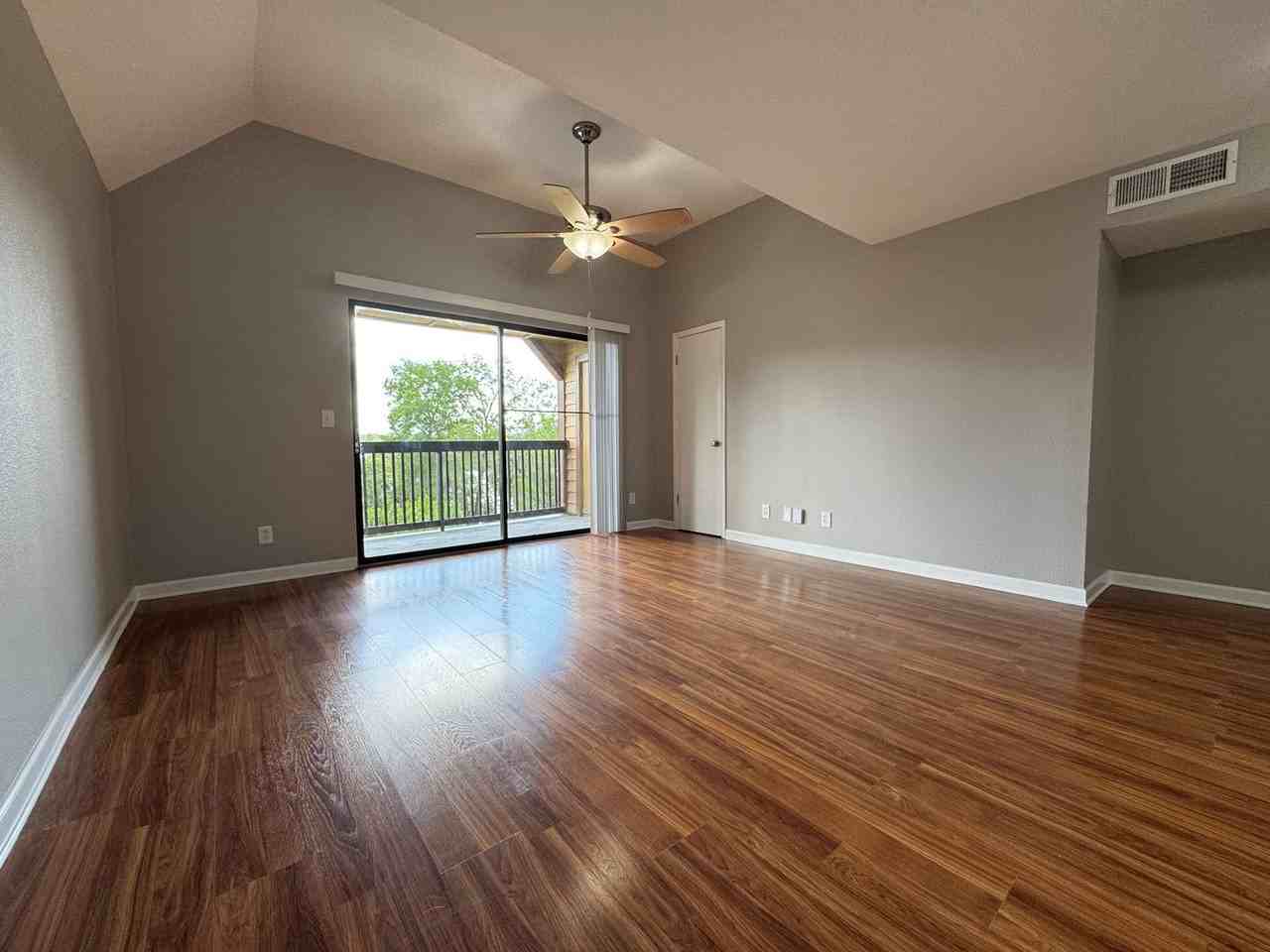 390 Lake Placid Ct #303 - Photo 7 of 50
