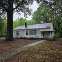 featured image of 306 11th St