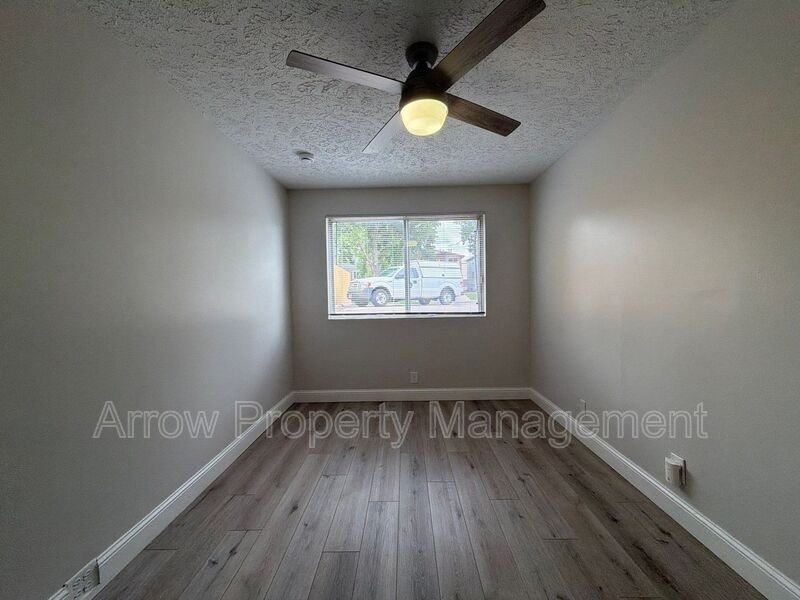 1215 E St - Photo 6 of 8