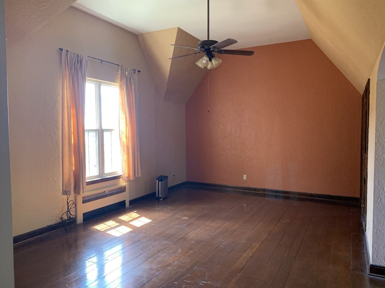 130 Brady Circle East - Photo 2 of 9