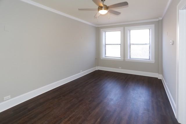 W Lakeside Pl & N Clarendon Ave - Photo 4 of 15