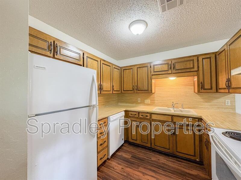 2405A Patrick Henry St - Photo 6 of 14