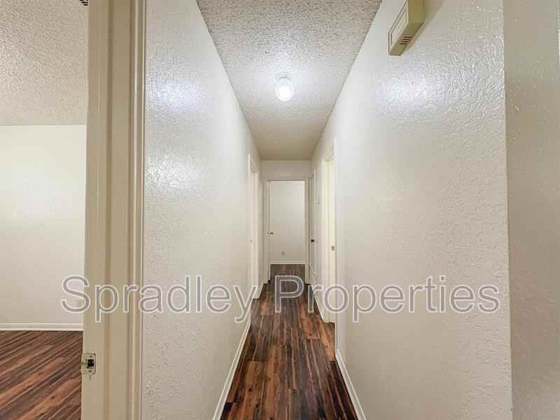 2405A Patrick Henry St - Photo 7 of 14