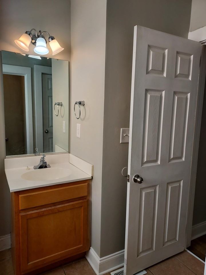 121 - 137 Sharpe Street - Photo 6 of 12