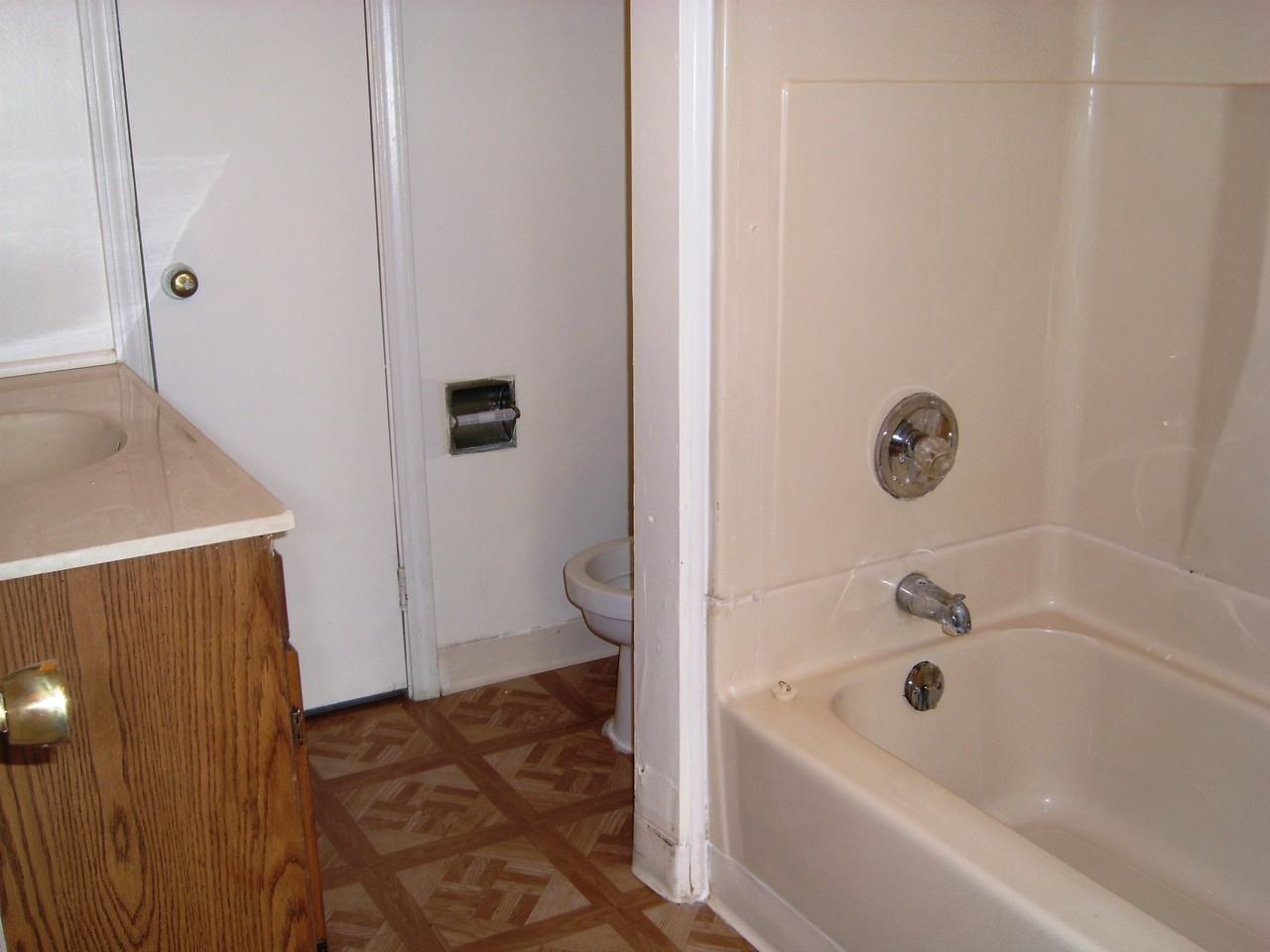 Fayette St E 36 - Photo 7 of 9