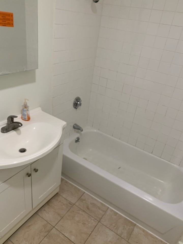 32 Edgerly Road - Photo 4 of 35