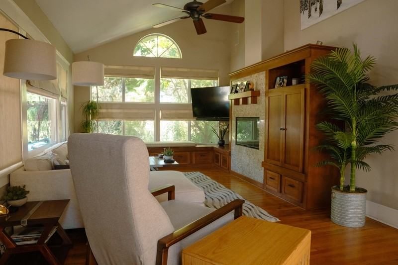 3675 Eagle St - Photo 7 of 33