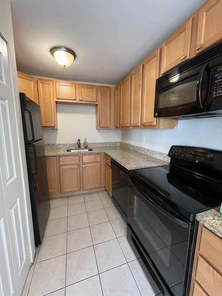 124 East 3rd Avenue- 3 - Photo 3 of 5