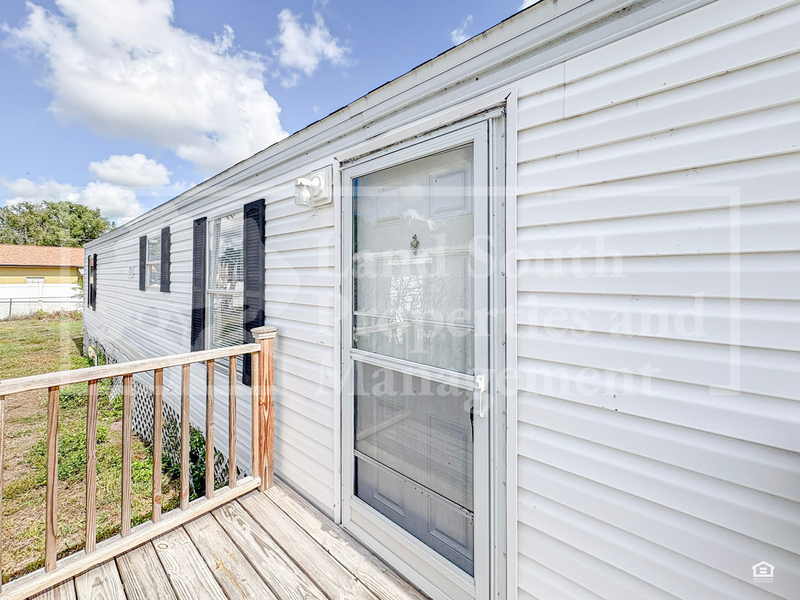 1165 Meadow Lawn St - Photo 2 of 17