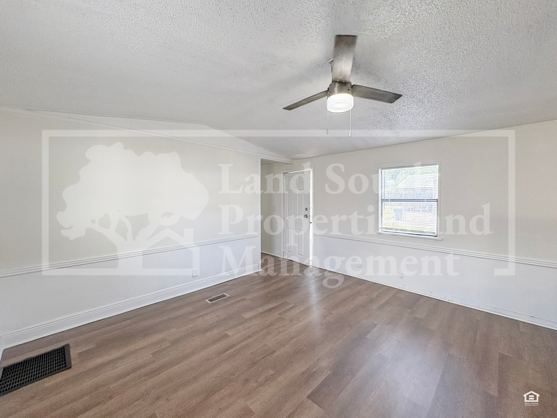 1175 Meadow Lawn St - Photo 4 of 20
