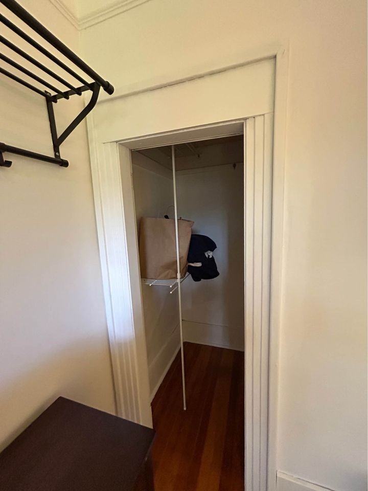 3824 Lanark Street - Photo 3 of 6
