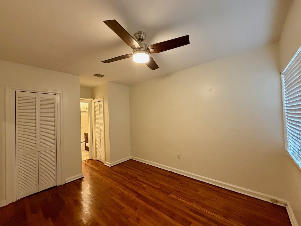 Wedgewood Apartments of Lake Worth - Photo 6 of 16